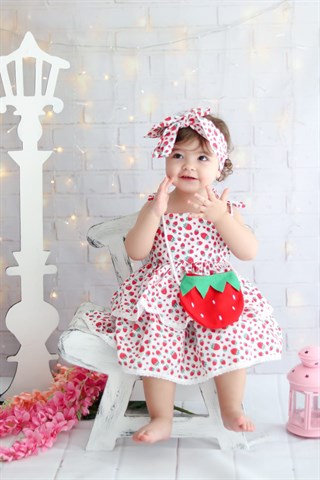 Kız Çocuk Çilekli Elbise-Kız Çocuk Elbise-Bebegimindolabinda.com